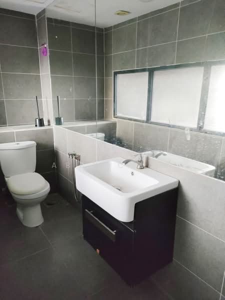 Servis Apartment untuk Disewa di Empire Damansara - Abby Chan - Bathroom - PropertyGuru.com.my