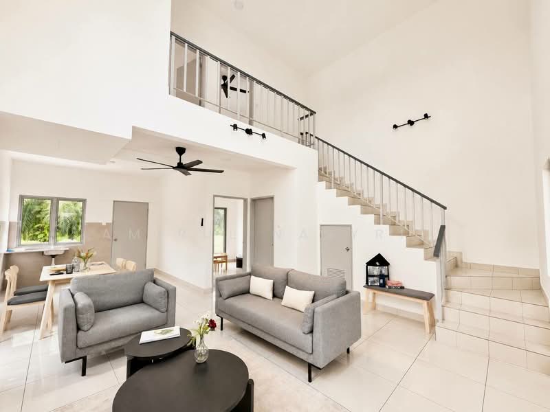 Rumah Teres untuk Dijual di Klang (Selangor) - Amirul Nasyriq - Living Room - PropertyGuru.com.my