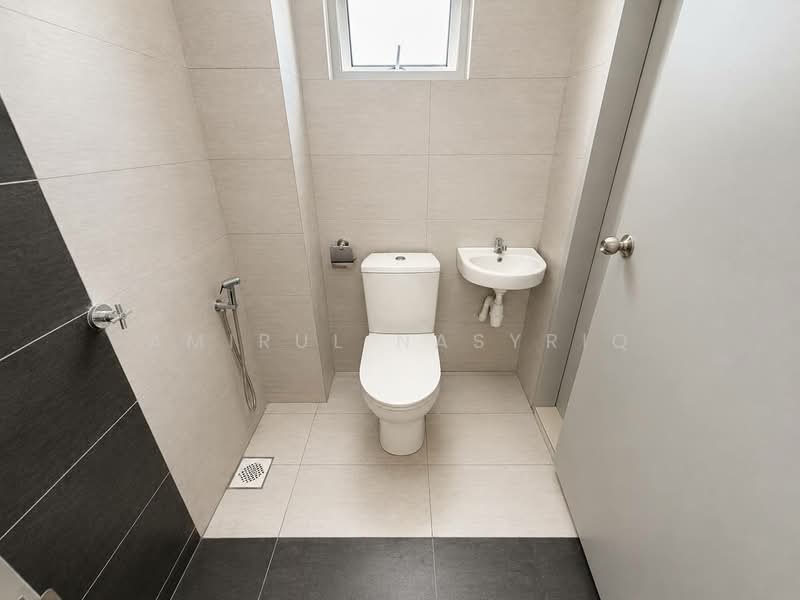 Rumah Teres untuk Dijual di Klang (Selangor) - Amirul Nasyriq - Bathroom - PropertyGuru.com.my