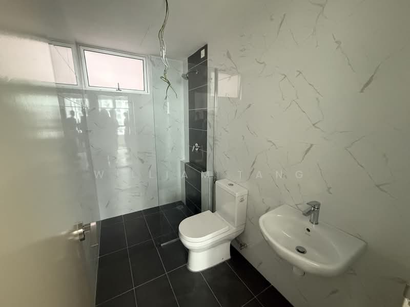 Kondominium untuk Dijual di Goodwood Residence - William Tang - Bathroom - PropertyGuru.com.my