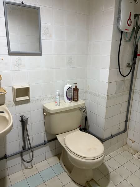 Kondominium untuk Dijual di Shang Villa - Chen Kah Seng - Bathroom - PropertyGuru.com.my