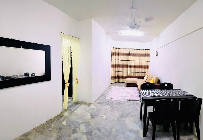 Pangsapuri untuk Disewa di Vista Seri Putra - Zehan Zaki - PropertyGuru.com.my