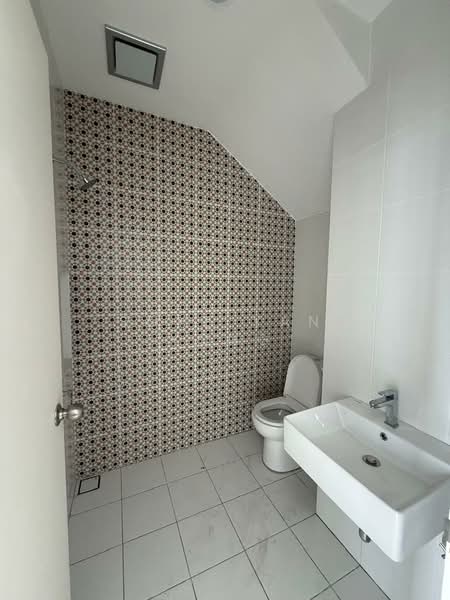 2-storey Terraced House for Rent in Eco Majestic (Semenyih) - Soke Yan Yong - Bathroom - PropertyGuru.com.my