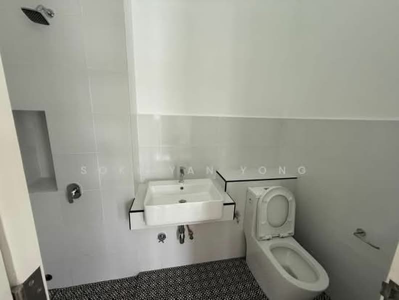2-storey Terraced House for Rent in Eco Majestic (Semenyih) - Soke Yan Yong - Bathroom - PropertyGuru.com.my
