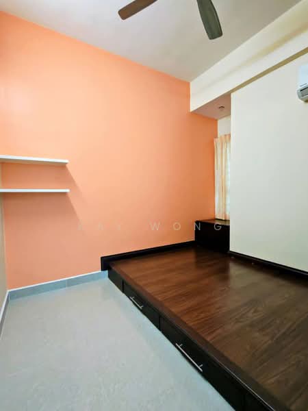 Pangsapuri untuk Dijual di University Place (Plaza Ivory) - Kay Wong - Bedroom - PropertyGuru.com.my