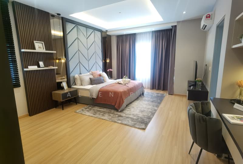 Rumah Teres 2 Tingkat untuk Dijual di Eco Majestic (Semenyih) - Allen Puah - Master Bedroom - PropertyGuru.com.my