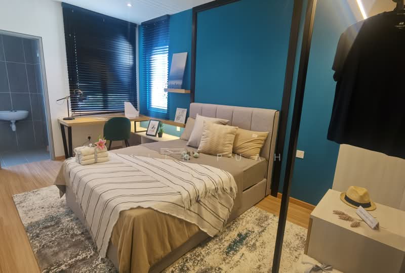 Rumah Teres 2 Tingkat untuk Dijual di Eco Majestic (Semenyih) - Allen Puah - Master Bedroom - PropertyGuru.com.my
