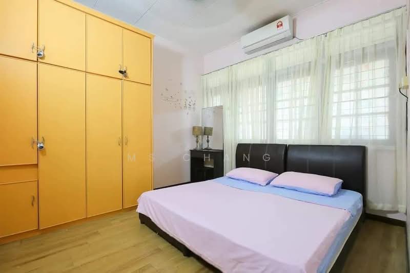 Rumah Berkembar untuk Dijual di Pantai Jerejak (Bayan Lepas) - Ms Chang - PropertyGuru.com.my