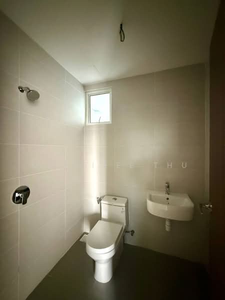 Service Residence for Sale at TRELLIS RESIDENCES - Maggieee Thu - Bathroom - PropertyGuru.com.my