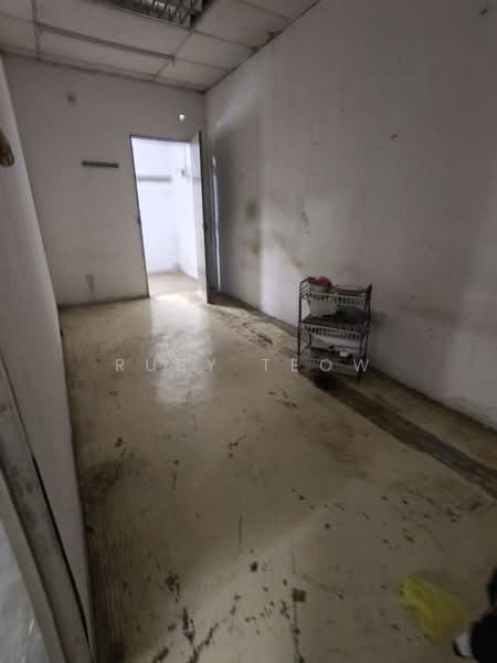 Terrace Factory for Rent in Taman Tan Sri Yaacob (Johor Bahru) - Ruby Teow - Interior - PropertyGuru.com.my