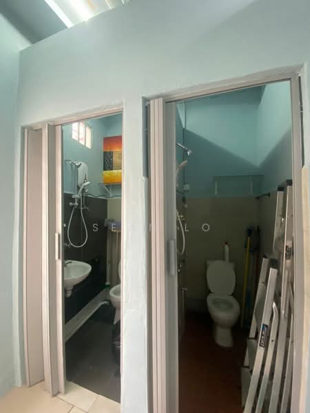 2-storey Terraced House for Sale in George Town (Penang) - Sean Lo - Bathroom - PropertyGuru.com.my