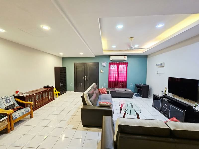 Terraced House for Sale in Taman Bayu Perdana (Klang) - Charlie Gan - Living Room - PropertyGuru.com.my
