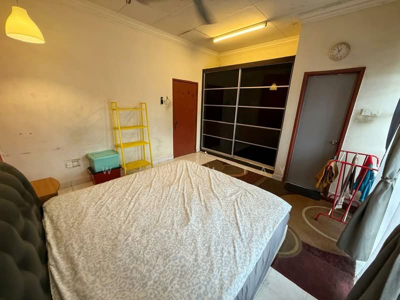 2-storey Terraced House for Sale in Taman Mutiara Rini (Skudai) - William Tay - Bedroom - PropertyGuru.com.my