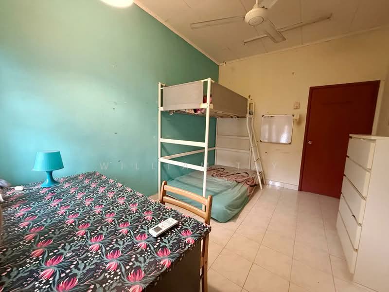 2-storey Terraced House for Sale in Taman Mutiara Rini (Skudai) - William Tay - Bedroom - PropertyGuru.com.my