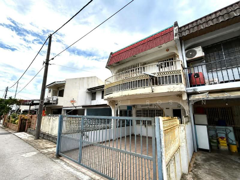 Rumah Teres 2.5 Tingkat untuk Dijual di Taman Cahaya (Ampang) - Mohd Nazri Roslan - PropertyGuru.com.my