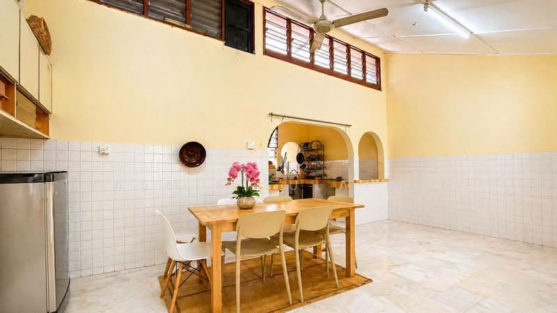 1-storey Terraced House for Sale in Kelana Jaya (Petaling Jaya) - Yasmin Sulaiman - Kitchen - PropertyGuru.com.my