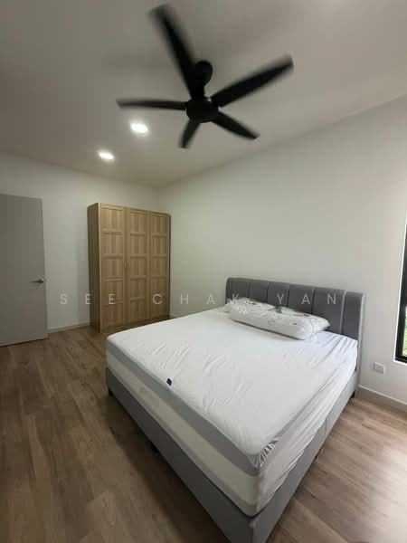 Servis Apartment untuk Disewa di Sunway Belfield - See Chak Yan - Bedroom - PropertyGuru.com.my