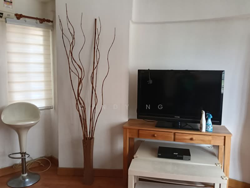 Kondominium untuk Dijual di Regency Condominium - Cindy Ng - Living Room - PropertyGuru.com.my