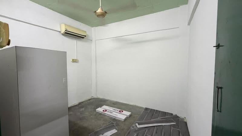 Flat for Sale at Desa Mentari Flat (Block 2) - Fatin Azemi - Interior - PropertyGuru.com.my