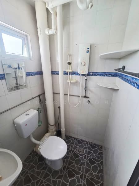 Pangsapuri untuk Disewa di Sri Ivori Apartment - Bosco Teoh - Bathroom - PropertyGuru.com.my