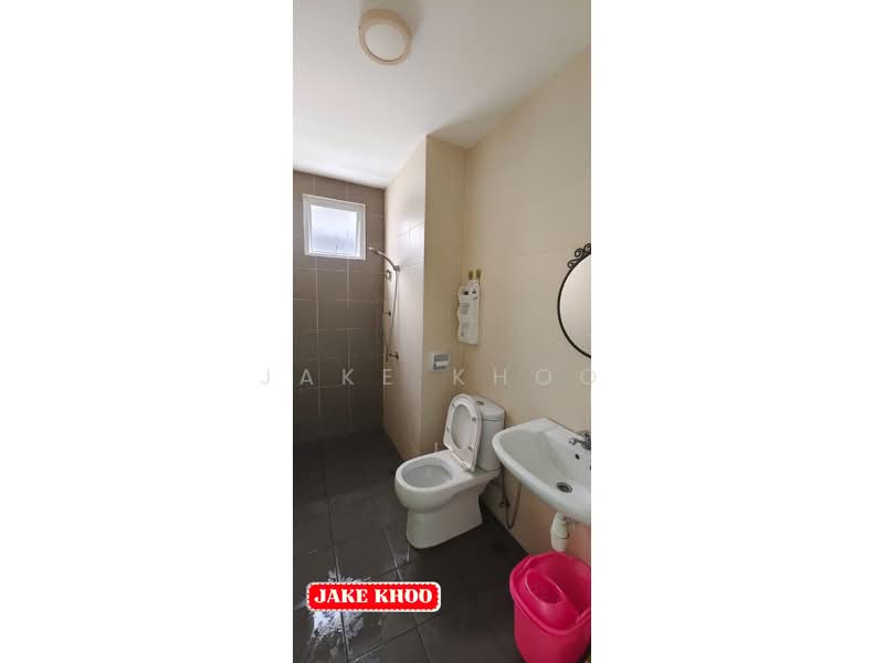 Kondominium untuk Dijual di One Imperial - Jake Khoo - Bathroom - PropertyGuru.com.my