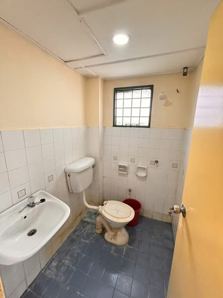 Apartment for Sale at Las Palmas (Rapis) - SK Luk - Bathroom - PropertyGuru.com.my