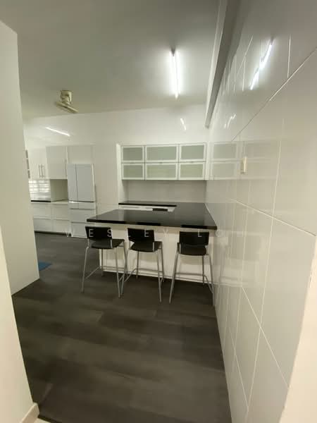 Rumah Teres 2.5 Tingkat untuk Dijual di Taman Meranti Jaya (Puchong) - WESLEY LOH - Kitchen - PropertyGuru.com.my
