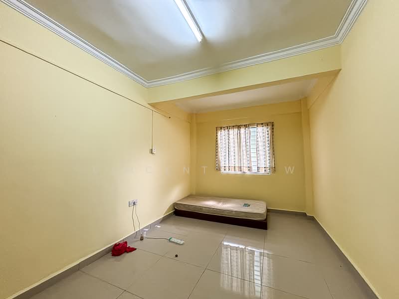 Semi-Detached House for Sale in Seksyen 7 (Kota Damansara) - Vincent Liaw - Bedroom - PropertyGuru.com.my
