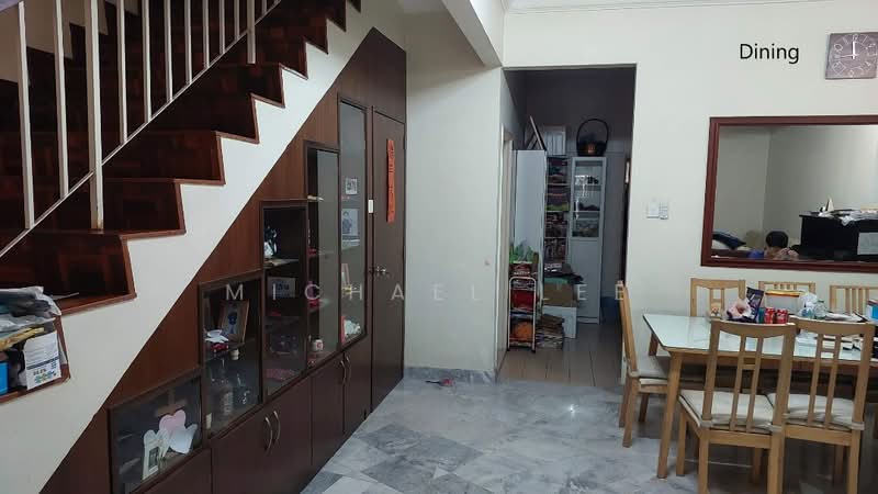 Rumah Teres 2 Tingkat untuk Dijual di Taman Kelana Idaman (Ara Damansara) - Michael Lee - Dining Room - PropertyGuru.com.my