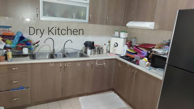 Rumah Teres 2 Tingkat untuk Dijual di Taman Kelana Idaman (Ara Damansara) - Michael Lee - Kitchen - PropertyGuru.com.my