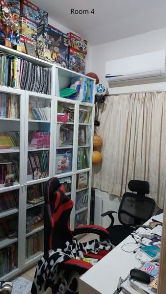 Rumah Teres 2 Tingkat untuk Dijual di Taman Kelana Idaman (Ara Damansara) - Michael Lee - Study - PropertyGuru.com.my
