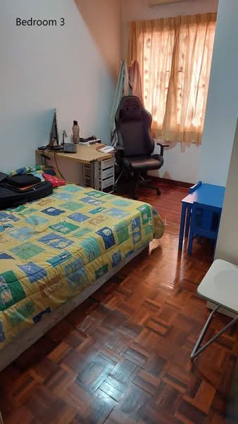 Rumah Teres 2 Tingkat untuk Dijual di Taman Kelana Idaman (Ara Damansara) - Michael Lee - Bedroom - PropertyGuru.com.my