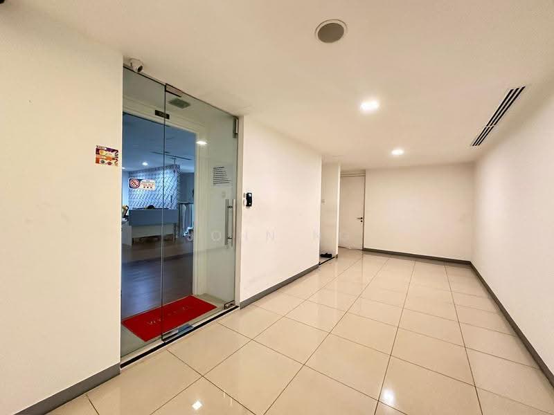 Pejabat untuk Disewa di KLCC (KL City Centre) - John Ng - Corridor - PropertyGuru.com.my