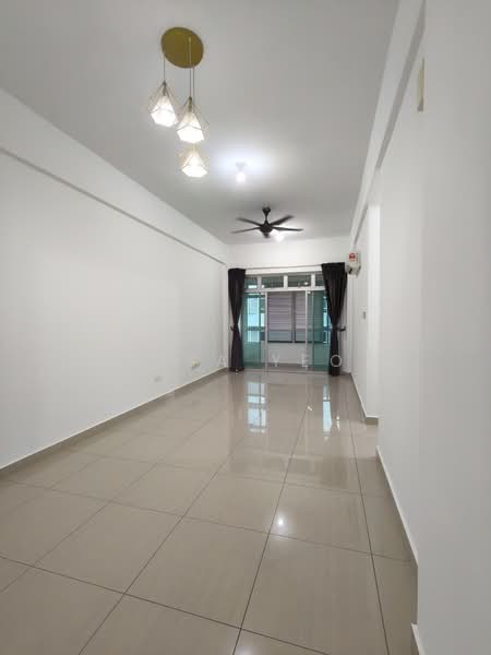 Apartment for Rent at Midori Green (Pangsapuri Hijauan) - Lisa Yeo - Living Room - PropertyGuru.com.my