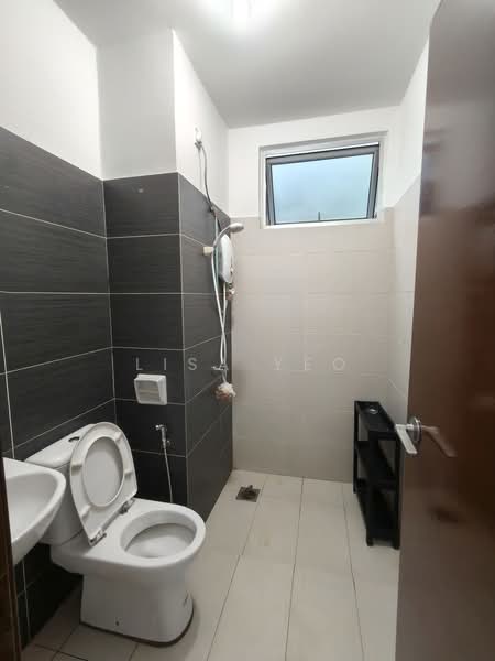 Apartment for Rent at Midori Green (Pangsapuri Hijauan) - Lisa Yeo - Bathroom - PropertyGuru.com.my