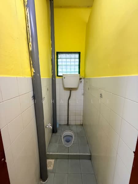 Rumah Teres 1 Tingkat untuk Dijual di Taman Mewah Jaya (Klang) - Michael Lee - Bathroom - PropertyGuru.com.my