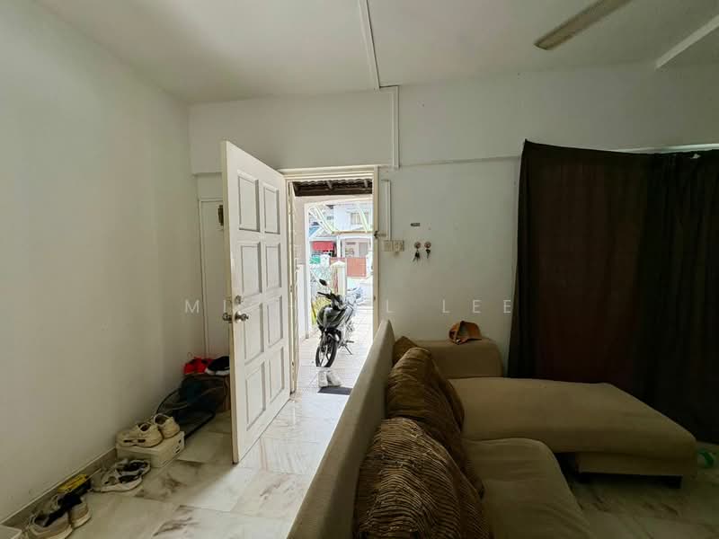 Rumah Teres 2 Tingkat untuk Dijual di Taman Seri Bahagia (Cheras) - Michael Lee - Living Room - PropertyGuru.com.my