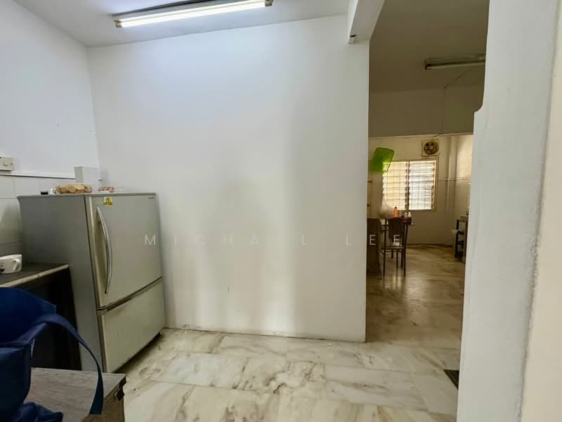 Rumah Teres 2 Tingkat untuk Dijual di Taman Seri Bahagia (Cheras) - Michael Lee - Kitchen - PropertyGuru.com.my
