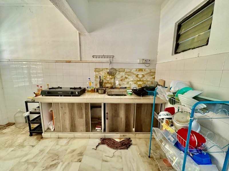 Rumah Teres 2 Tingkat untuk Dijual di Taman Seri Bahagia (Cheras) - Michael Lee - Kitchen - PropertyGuru.com.my