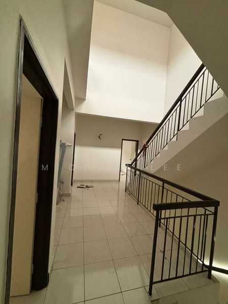 2.5-storey Terraced House for Sale in Pesona Kemuning (Shah Alam) - Michael Lee - Corridor - PropertyGuru.com.my