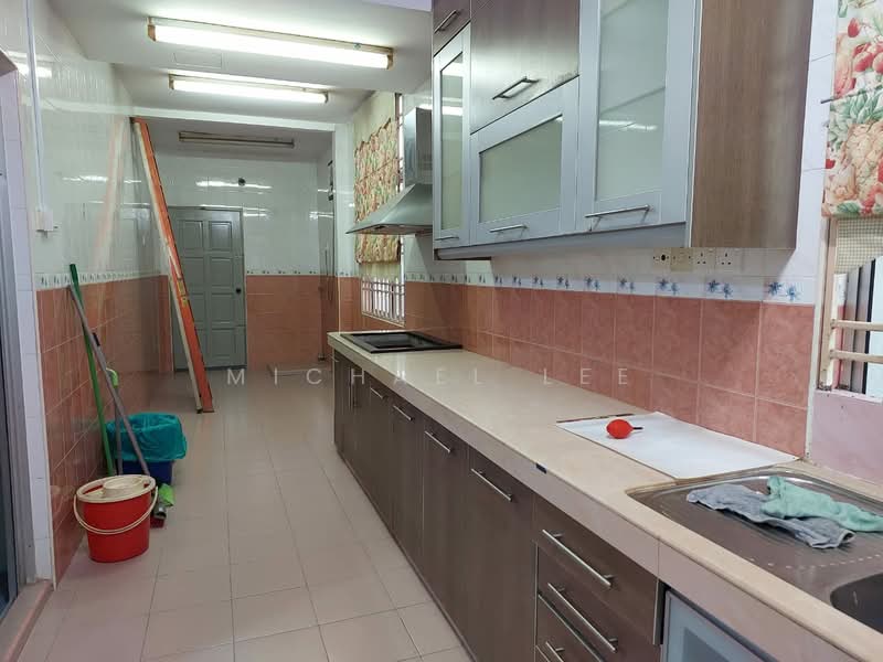 Rumah Berkembar untuk Dijual di Taman Mutiara Bukit Raja 2 (Kapar) - Michael Lee - Kitchen - PropertyGuru.com.my