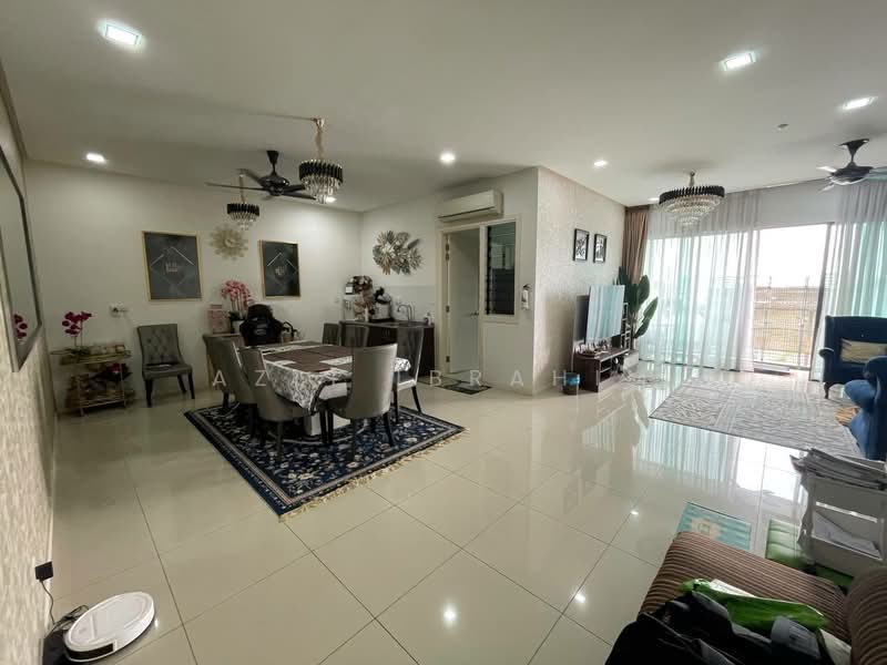 Townhouse for Sale in Taman Melawati (Ulu Kelang) - Azli Ibrahim - Living Room - PropertyGuru.com.my