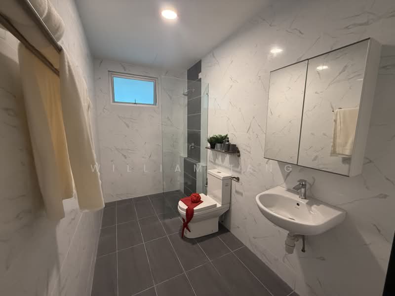 Kondominium untuk Dijual di Goodwood Residence - William Tang - Bathroom - PropertyGuru.com.my