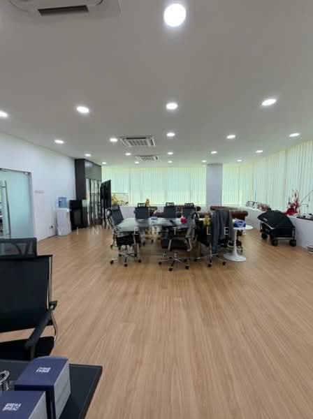 Kilang untuk Disewa di Seksyen 51 (Petaling Jaya) - Vincent Lee - Interior - PropertyGuru.com.my