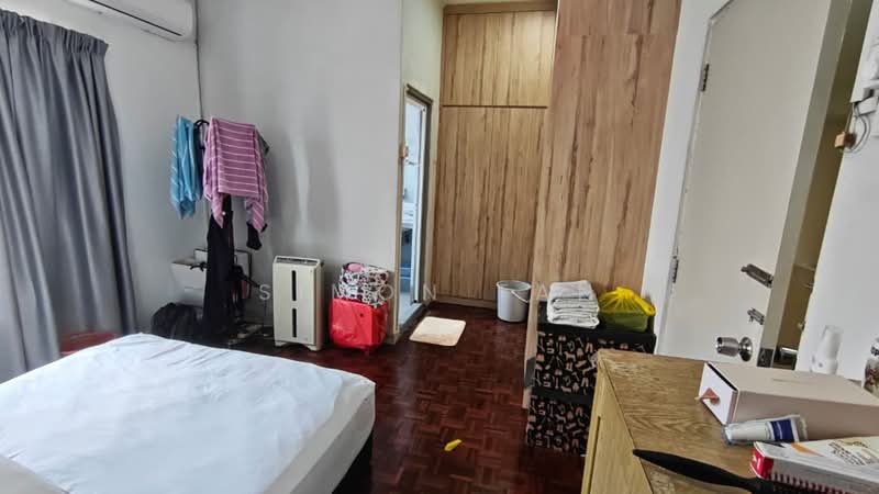 2-storey Terraced House for Sale in Taman Sea (Petaling Jaya) - Simon Tan - Bedroom - PropertyGuru.com.my