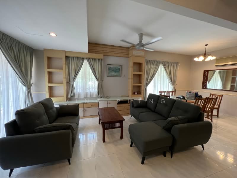 Terraced House for Sale in Taman Muzaffar Heights (Bukit Katil) - Vinc Pheng - Living Room - PropertyGuru.com.my