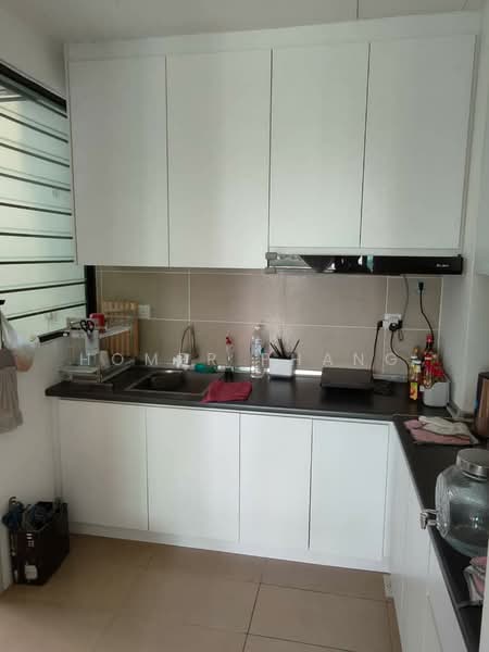 Kondominium untuk Disewa di Skyvilla @ D'Island - Homer Phang - Kitchen - PropertyGuru.com.my