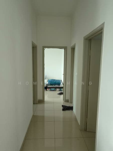 Kondominium untuk Disewa di Skyvilla @ D'Island - Homer Phang - Corridor - PropertyGuru.com.my