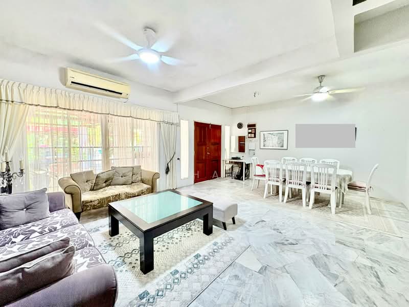 2-storey Terraced House for Sale in Petaling Jaya (Selangor) - Syukor Hartanah - Living Room - PropertyGuru.com.my