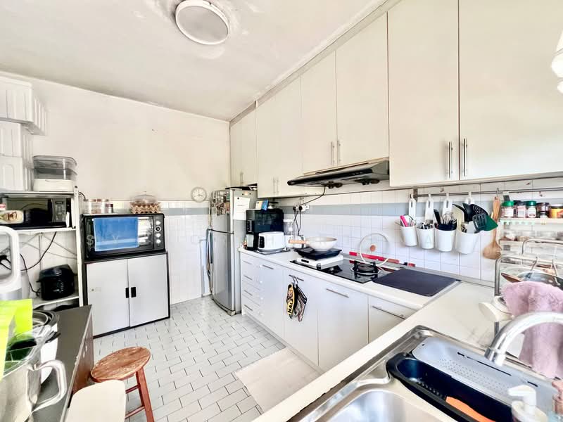 2-storey Terraced House for Sale in Petaling Jaya (Selangor) - Syukor Hartanah - Kitchen - PropertyGuru.com.my